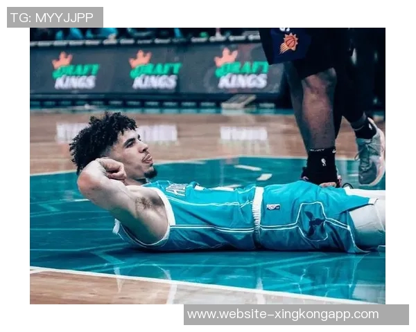 明日对决雄鹿克尼佩尔脚踝扭伤卡尔克布伦纳普拉姆利缺席比赛 明日对决雄鹿克尼佩尔脚踝扭伤卡尔克布伦纳普拉姆利缺席比赛