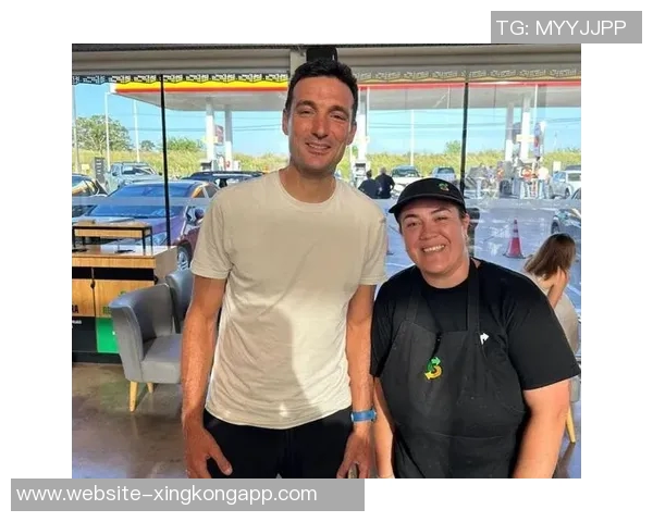 斯卡洛尼与梅西新年私会深入探讨世界杯战略与计划